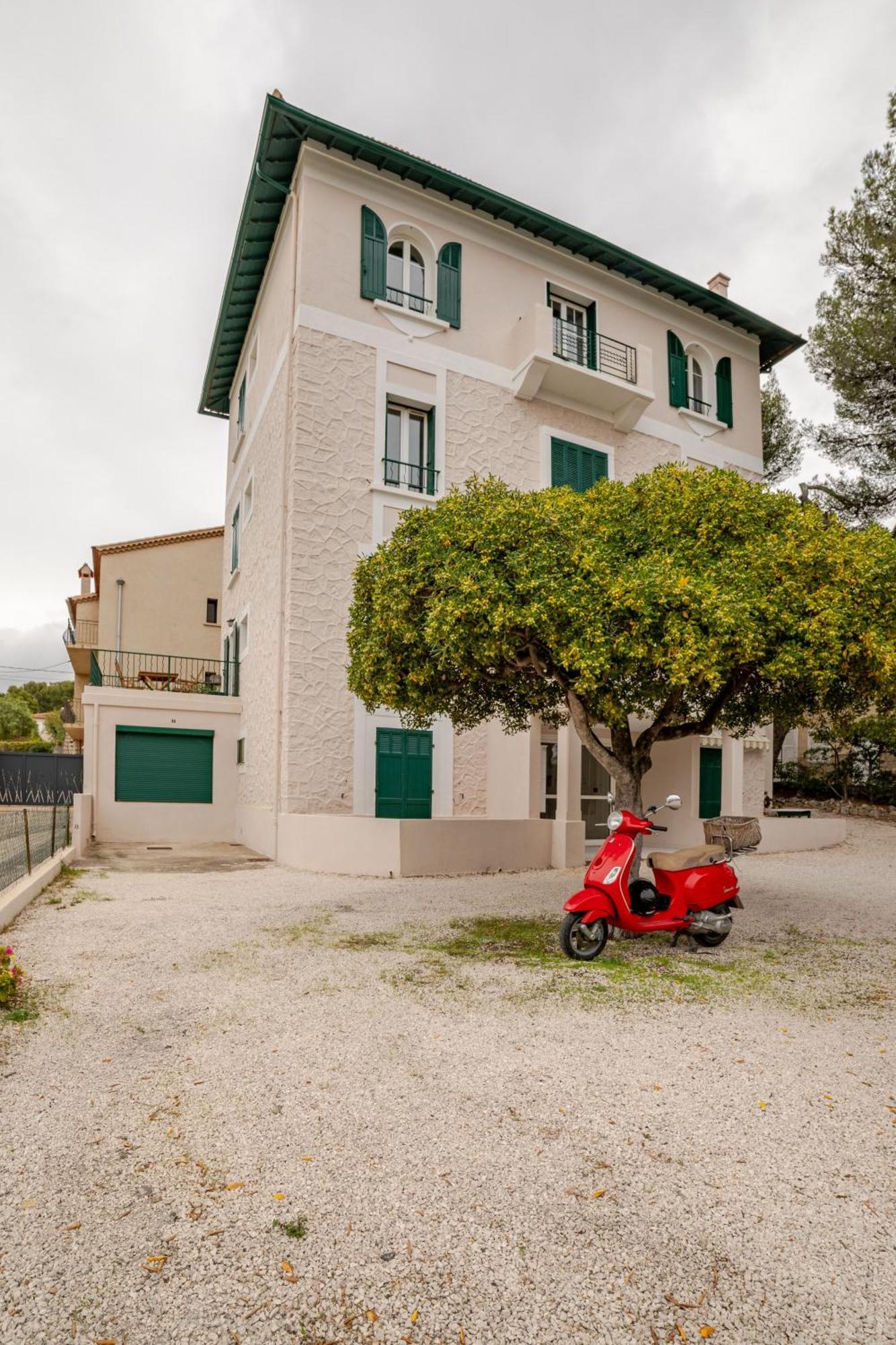 Cocon Comfortable Vue Mer, Clim Et Parking Sanary-sur-Mer Exteriér fotografie