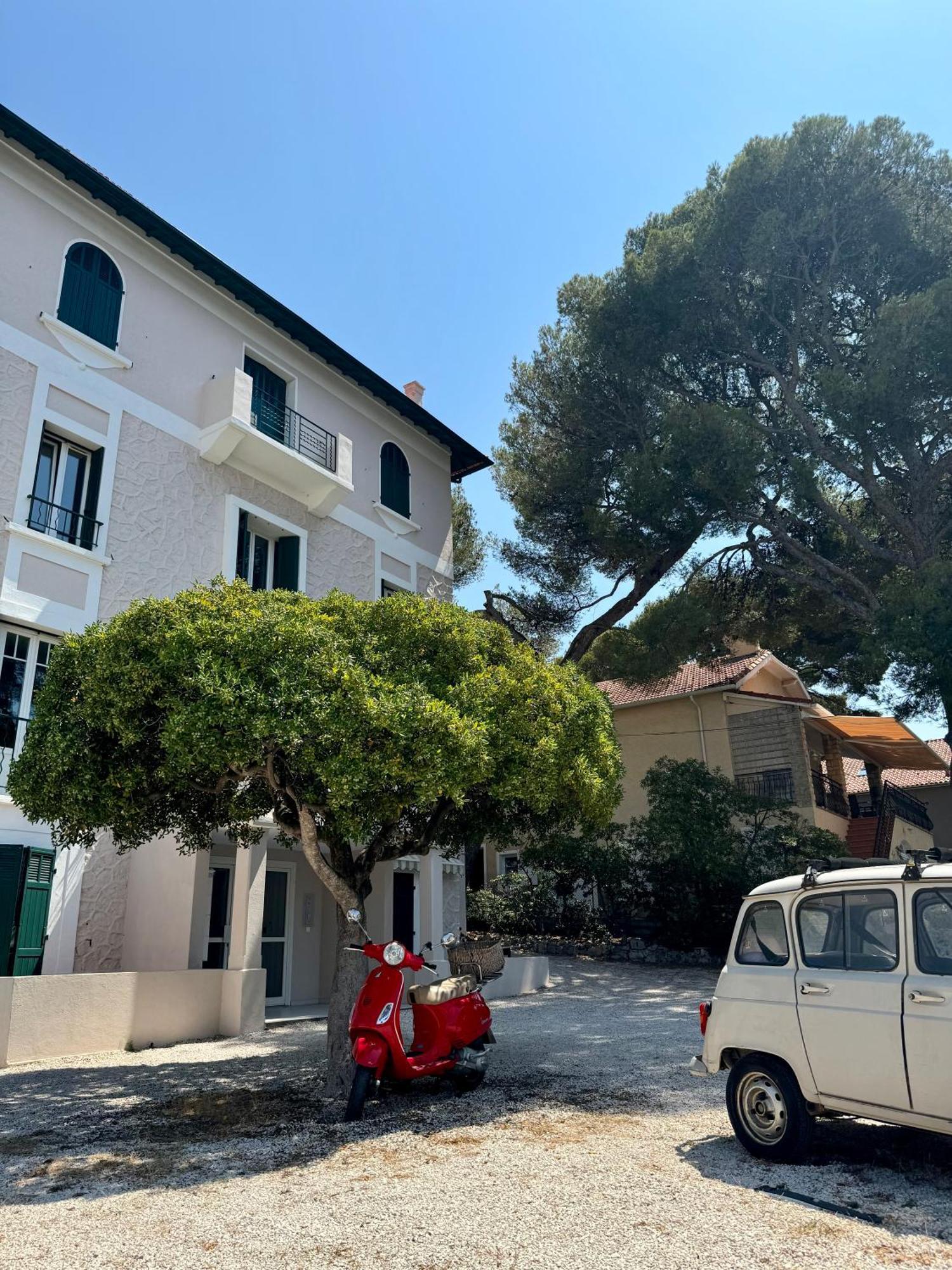 Cocon Comfortable Vue Mer, Clim Et Parking Sanary-sur-Mer Exteriér fotografie