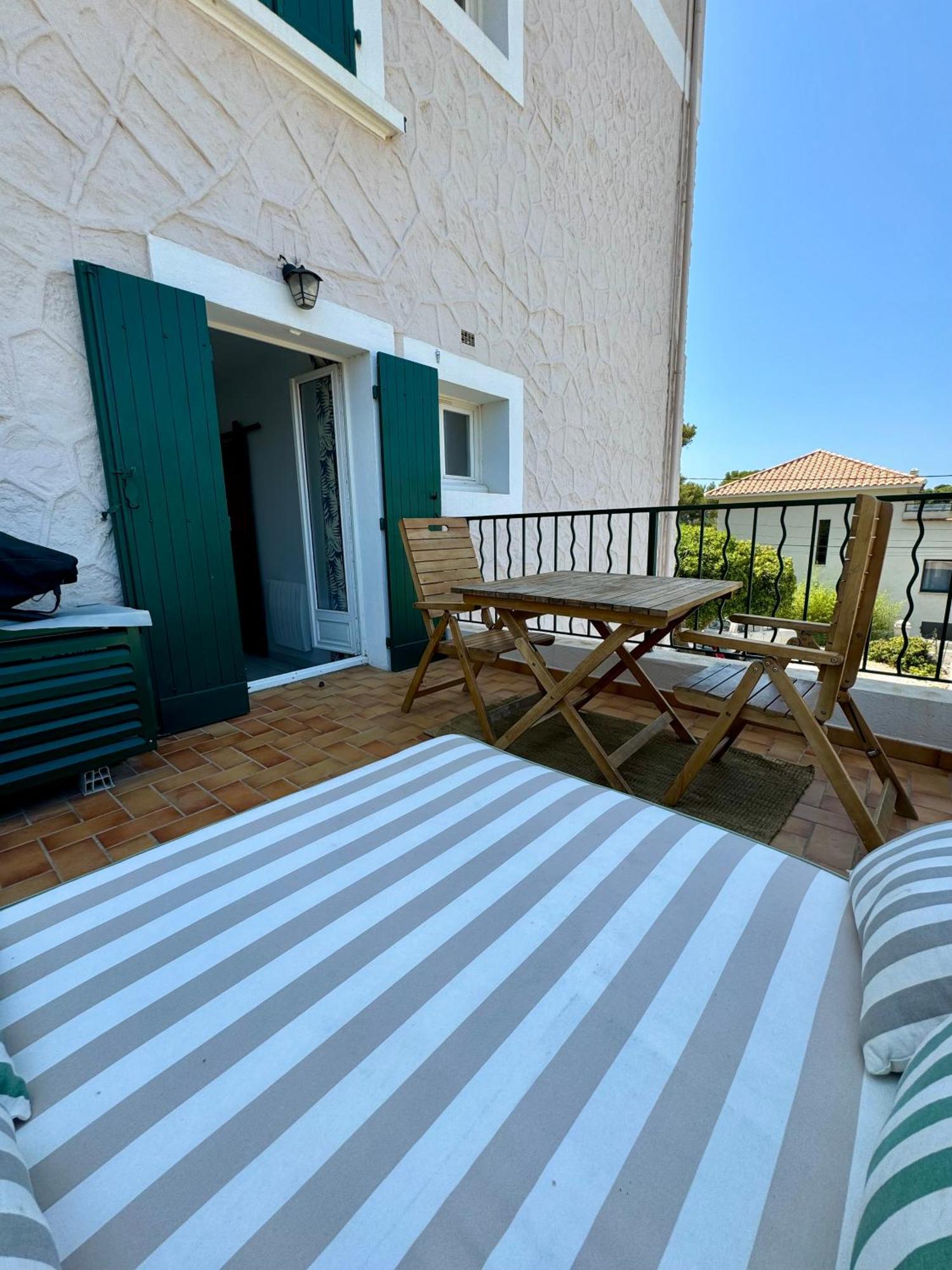 Cocon Comfortable Vue Mer, Clim Et Parking Sanary-sur-Mer Exteriér fotografie